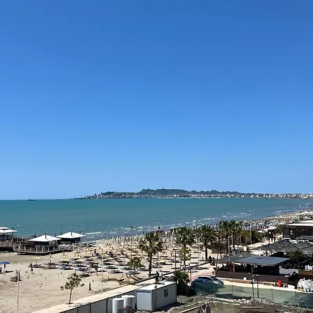 Seaview Apartment