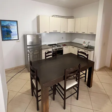 Seaview Apartment